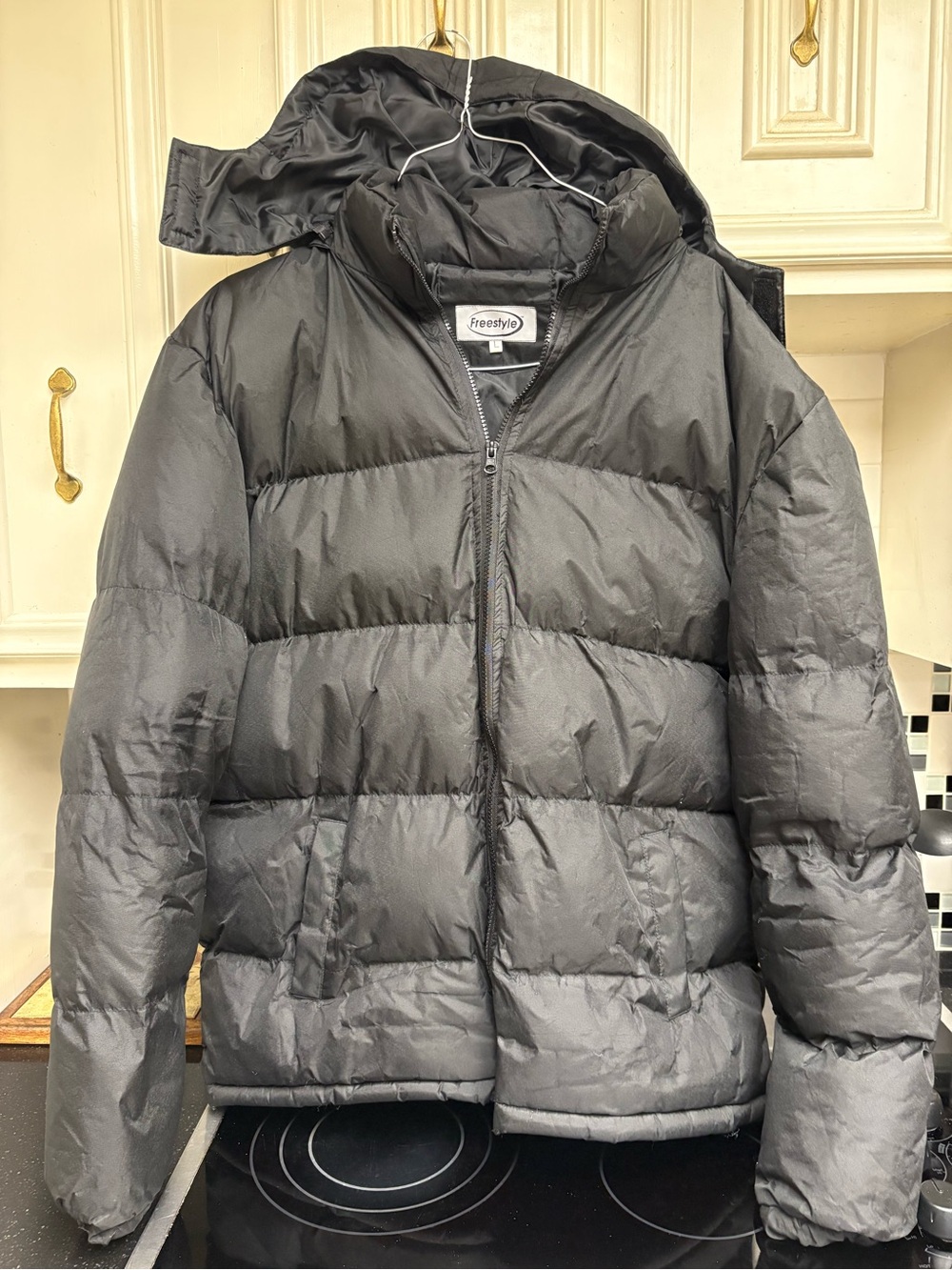 Freestyle Lined Filled Heavy Puffer Jacket. Zip-off Hood. Black. Men’s L.